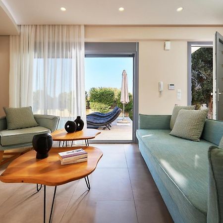 Villa Santa Barbara Hersonisos แอร์ซอนิสซอส ภายนอก รูปภาพ