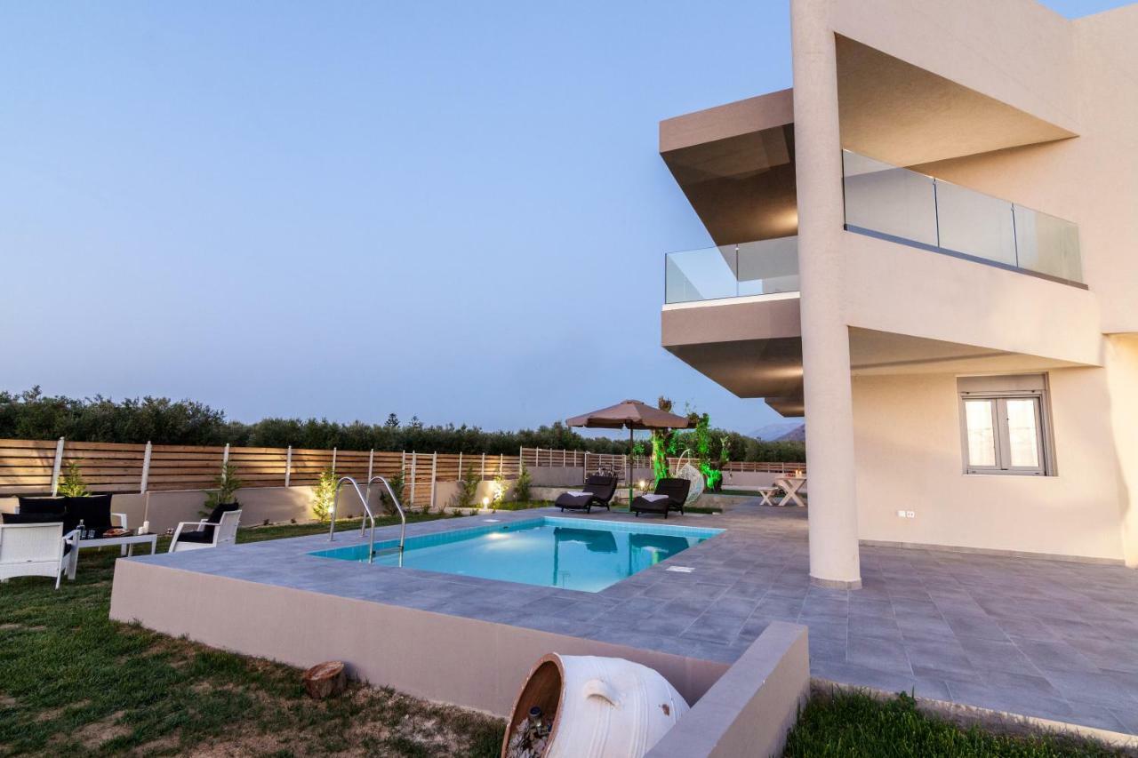 Villa Santa Barbara Hersonisos แอร์ซอนิสซอส ภายนอก รูปภาพ